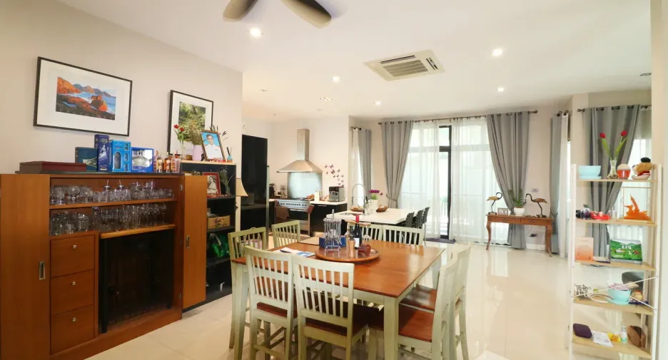 For sale 3 bedrooms house in Mueang Udon Thani, Udon Thani