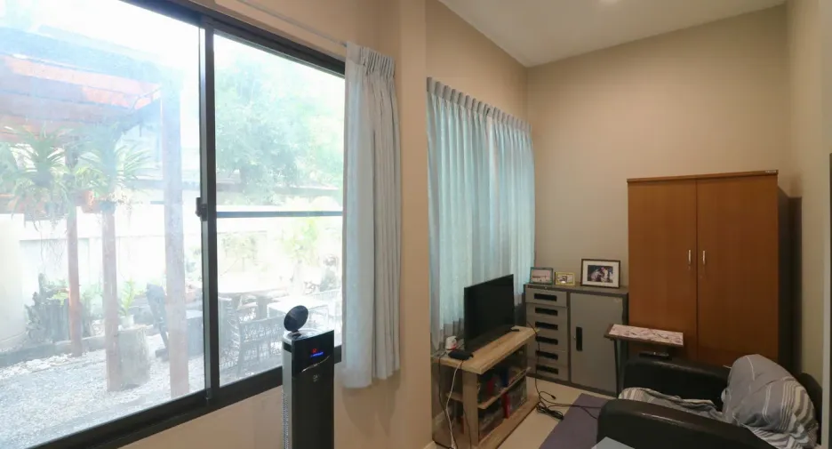 For sale 3 bedrooms house in Mueang Udon Thani, Udon Thani