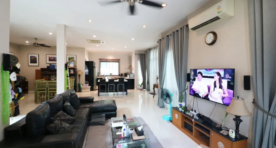 For sale 3 bedrooms house in Mueang Udon Thani, Udon Thani
