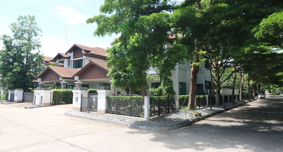 For sale 3 bedrooms house in Mueang Udon Thani, Udon Thani