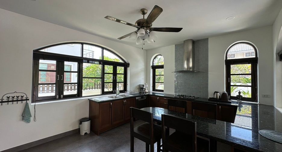For sale 5 bedrooms house in Hua Hin, Prachuap Khiri Khan