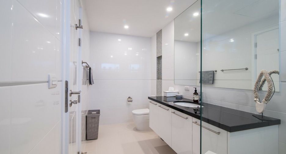À vendre 4 chambres villa à Hua Hin, Prachuap Khiri Khan