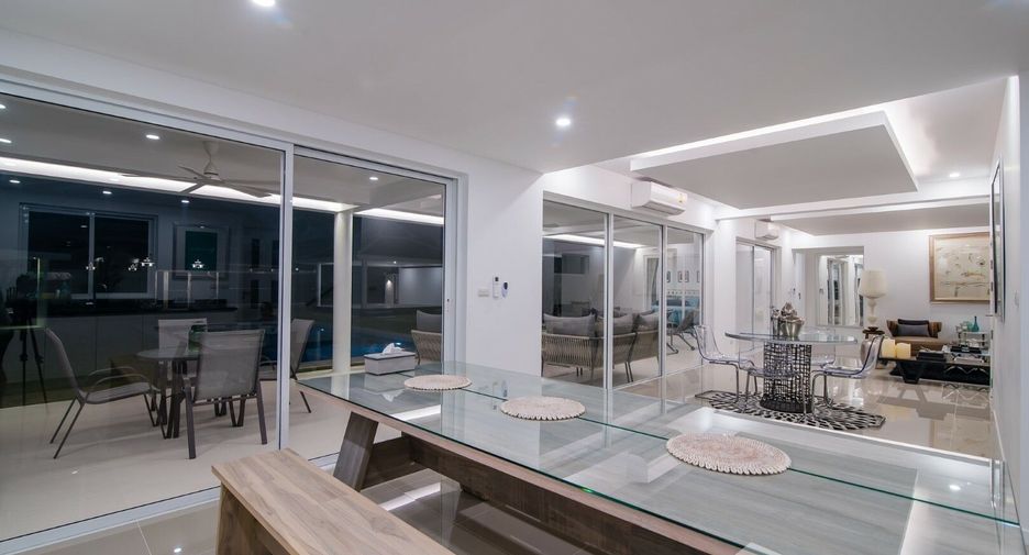 À vendre 4 chambres villa à Hua Hin, Prachuap Khiri Khan