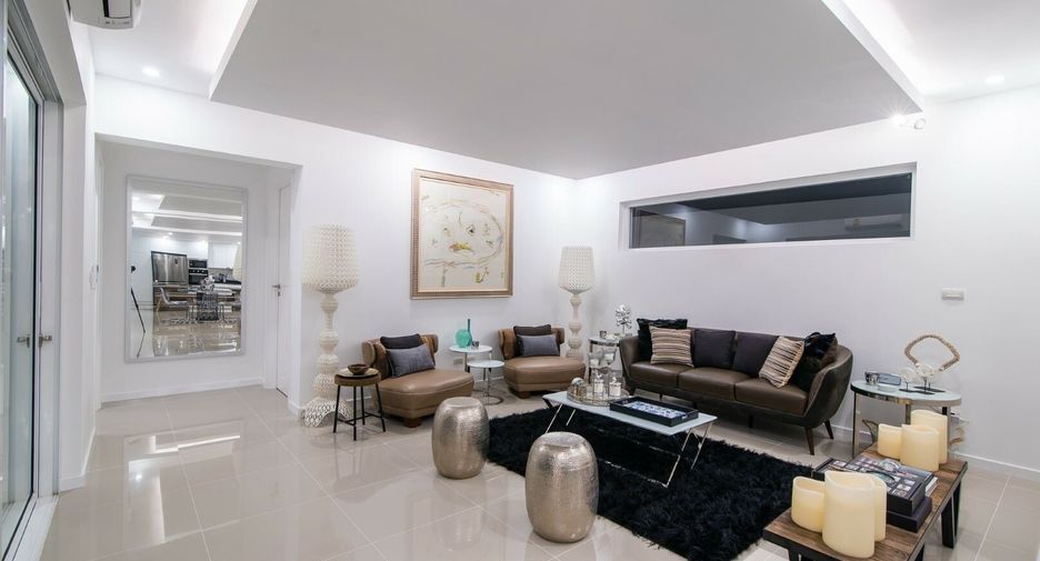 À vendre 4 chambres villa à Hua Hin, Prachuap Khiri Khan