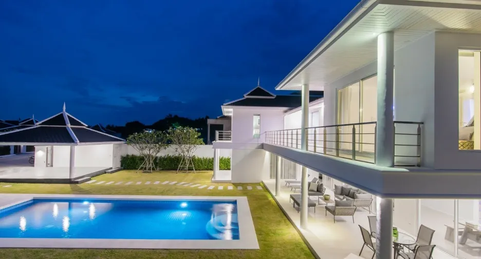 À vendre 4 chambres villa à Hua Hin, Prachuap Khiri Khan