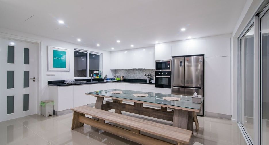 À vendre 4 chambres villa à Hua Hin, Prachuap Khiri Khan