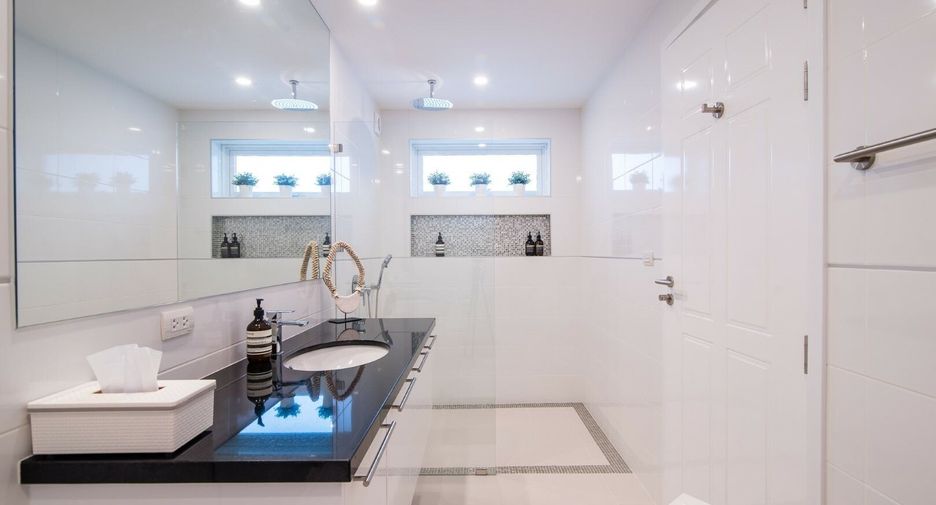 À vendre 4 chambres villa à Hua Hin, Prachuap Khiri Khan