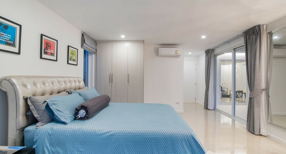 À vendre 4 chambres villa à Hua Hin, Prachuap Khiri Khan