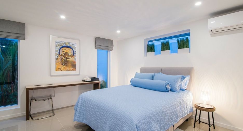 À vendre 4 chambres villa à Hua Hin, Prachuap Khiri Khan
