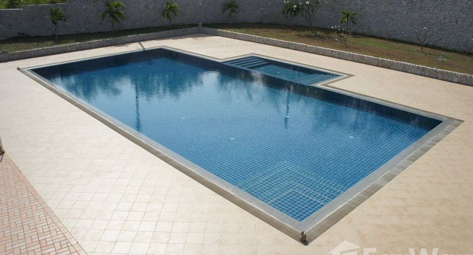 For sale 10 bedrooms villa in Cha Am, Phetchaburi