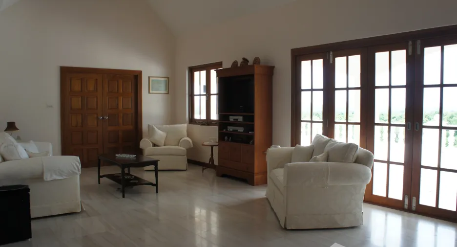 For sale 10 bedrooms villa in Cha Am, Phetchaburi