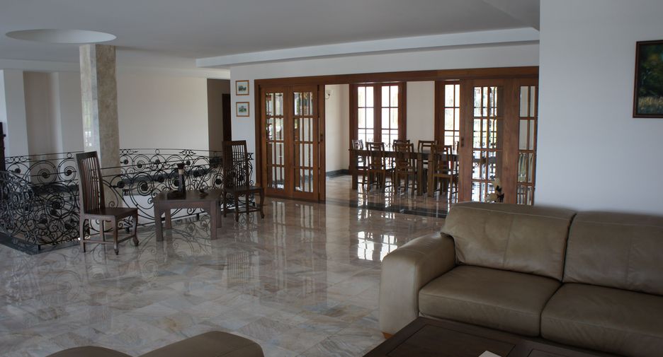 For sale 10 bedrooms villa in Cha Am, Phetchaburi