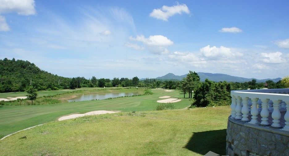 For sale 10 bedrooms villa in Cha Am, Phetchaburi