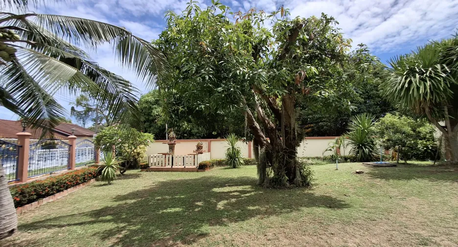 Villa en venta de 3 habitaciones en Ban Chang, Rayong