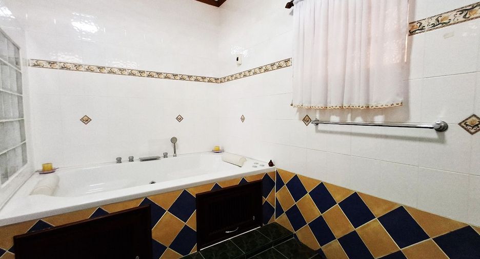 Villa zum Kauf mit 3 Zimmer in Ban Chang, Rayong