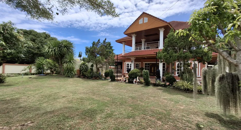 Villa en venta de 3 habitaciones en Ban Chang, Rayong