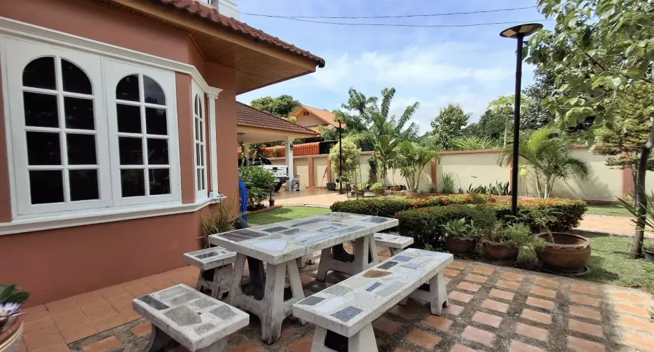 Villa en venta de 3 habitaciones en Ban Chang, Rayong