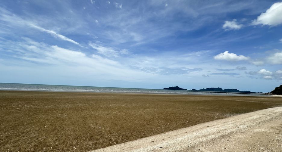 Terreno en venta en Sam Roi Yot, Prachuap Khiri Khan