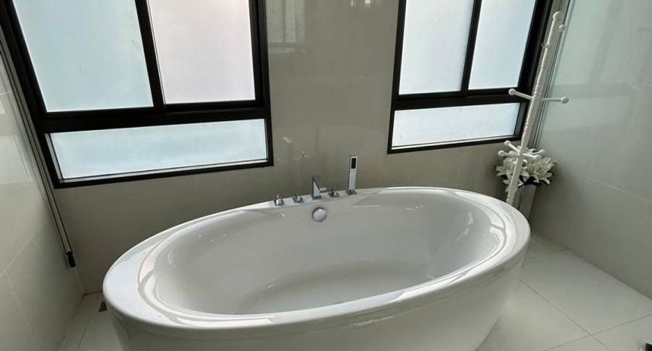 Продажа и аренда 4 спальни дом в Буенг Кум, Бангкок