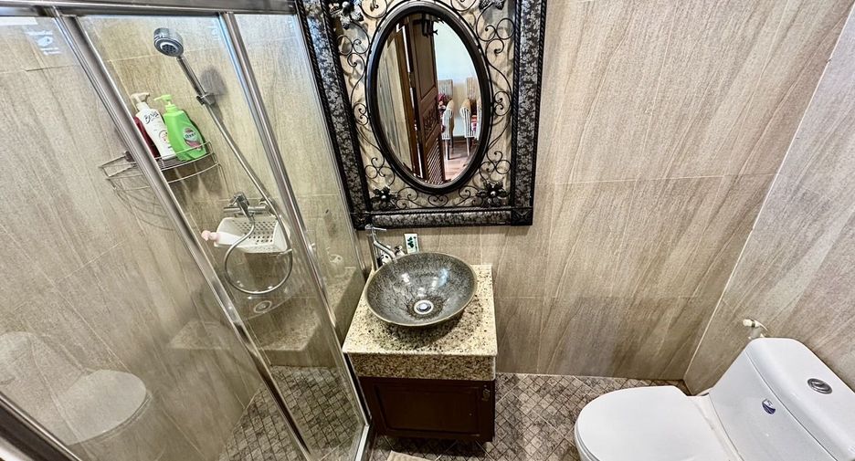 For sale 3 bedrooms condo in Pran Buri, Prachuap Khiri Khan