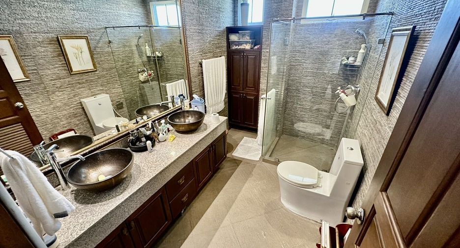 For sale 3 bedrooms condo in Pran Buri, Prachuap Khiri Khan