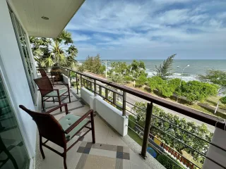 For sale 3 bedrooms condo in Pran Buri, Prachuap Khiri Khan