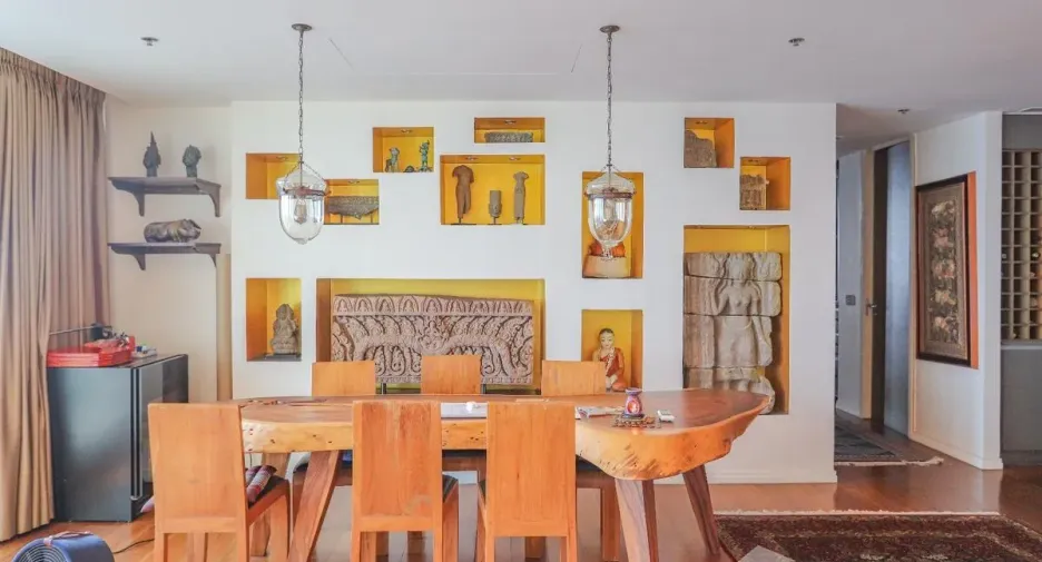 For sale 3 bedrooms condo in Sathon, Bangkok