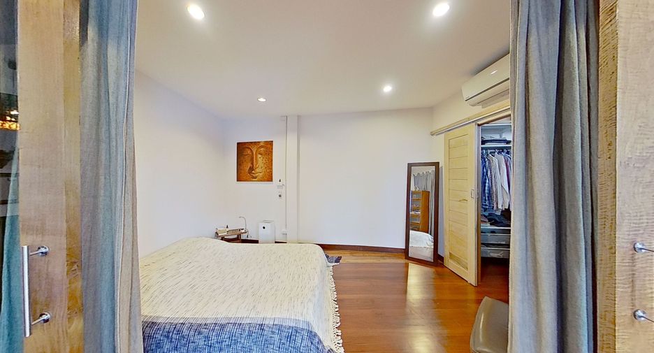 For sale 2 bedrooms townhouse in Hua Hin, Prachuap Khiri Khan