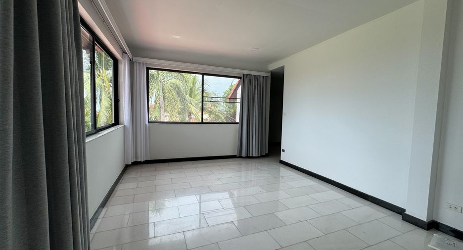 For sale 8 ベッドルーム house in Bang Lamung, Chonburi