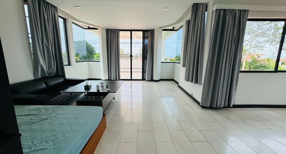 For sale 8 ベッドルーム house in Bang Lamung, Chonburi
