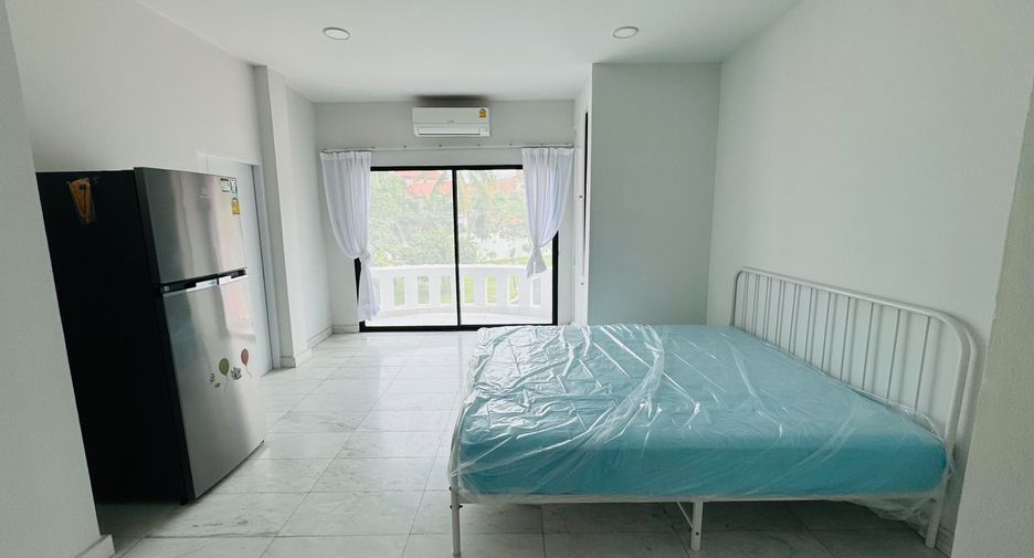 For sale 8 ベッドルーム house in Bang Lamung, Chonburi