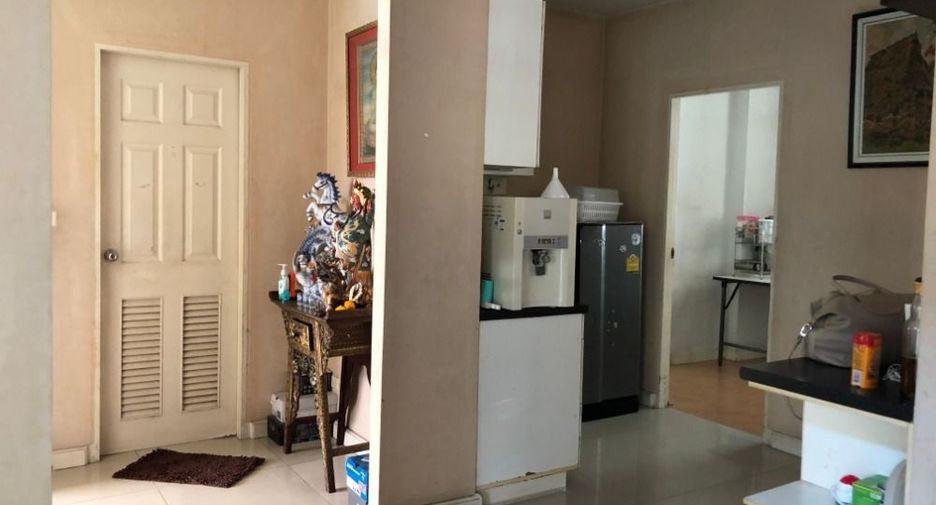 À vendre 3 chambres maison à Khan Na Yao, Bangkok