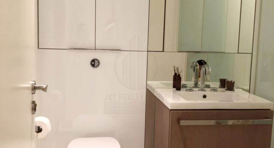 For sale 1 bed condo in Pathum Wan, Bangkok