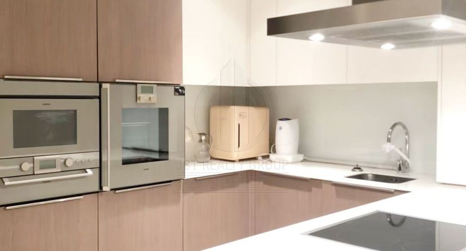 For sale 1 bed condo in Pathum Wan, Bangkok
