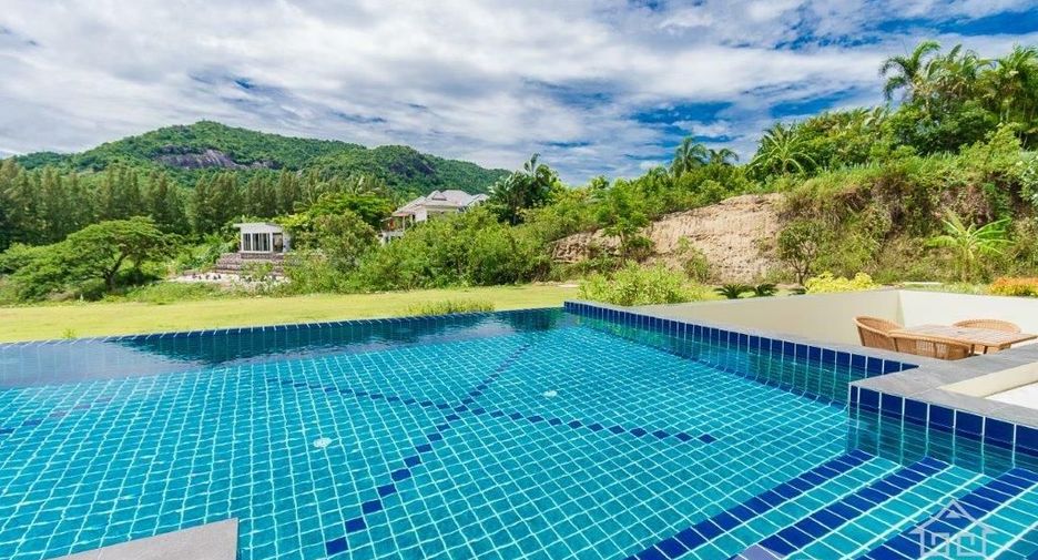 Villa en venta de 5 habitaciones en Hua Hin, Prachuap Khiri Khan