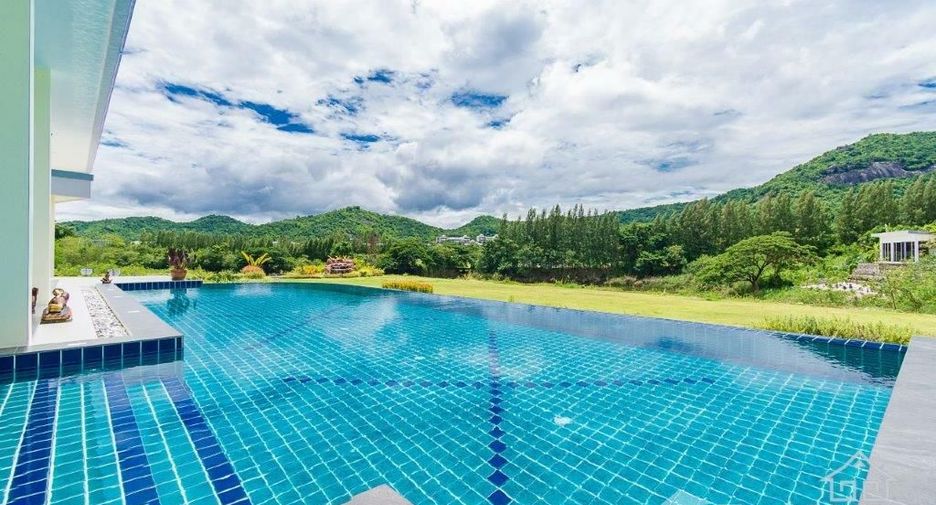 Villa en venta de 5 habitaciones en Hua Hin, Prachuap Khiri Khan