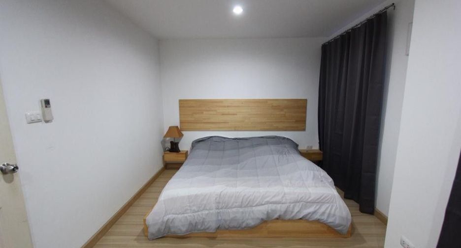 For sale 3 bedrooms townhouse in Mueang Samut Prakan, Samut Prakan