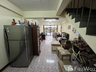 出售 3 卧室 联排别墅 在 Bang Khun Thian, 曼谷