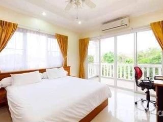 For rent 2 bedrooms condo in Mueang Phuket, Phuket