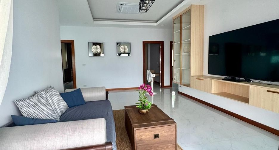 For sale 4 bedrooms villa in Thalang, Phuket