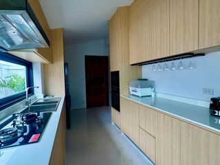 For sale 4 bedrooms villa in Thalang, Phuket