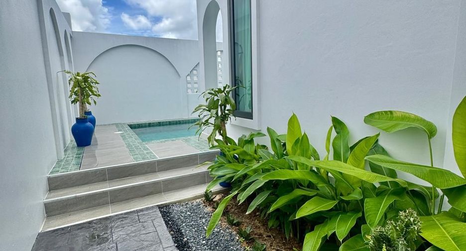 For sale 4 bedrooms villa in Thalang, Phuket
