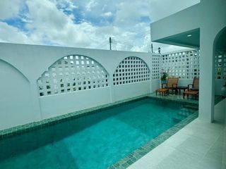 For sale 4 bedrooms villa in Thalang, Phuket