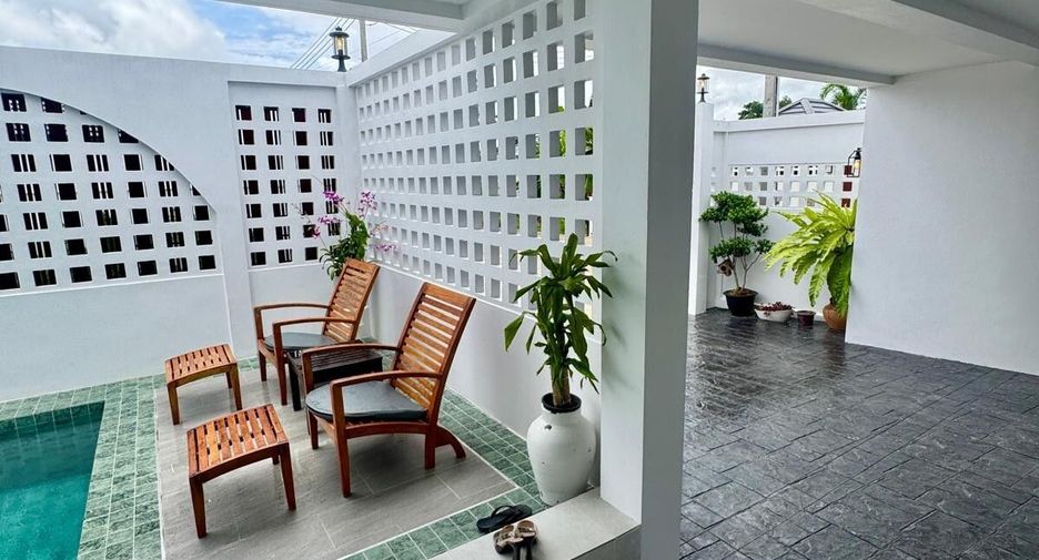 For sale 4 bedrooms villa in Thalang, Phuket