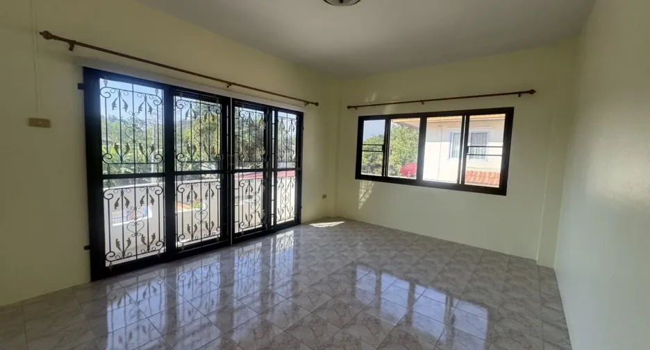 For rent 3 bedrooms house in Sattahip, Chonburi