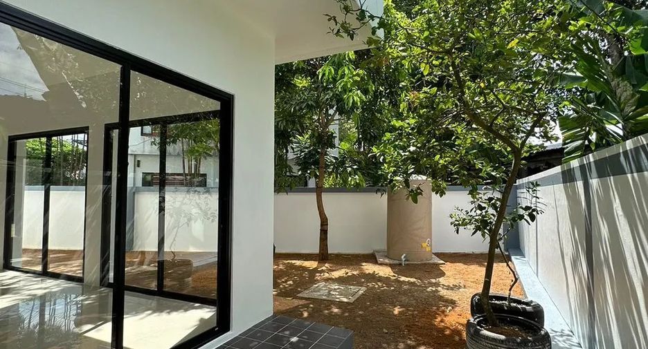 Reihenhaus zum Kauf mit 3 Zimmer in Mueang Phuket, Phuket