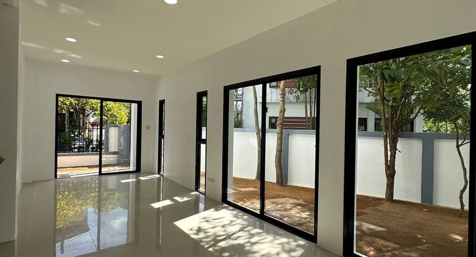 Reihenhaus zum Kauf mit 3 Zimmer in Mueang Phuket, Phuket