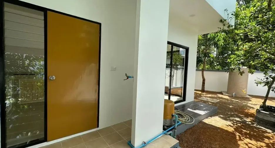For sale 3 ベッドルーム townhouse in Mueang Phuket, Phuket