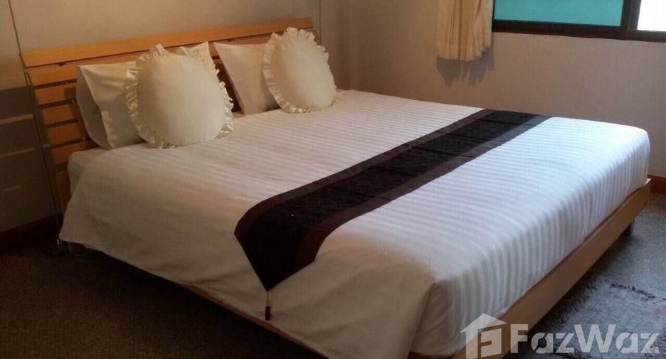 For sale 4 bedrooms villa in Hua Hin, Prachuap Khiri Khan