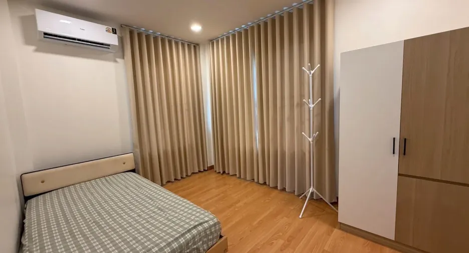 For rent 3 bedrooms house in San Kamphaeng, Chiang Mai
